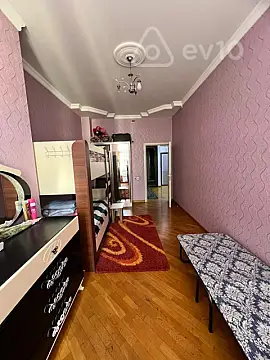 Kirayə verilir 2 otaqlı yeni tikili 60 m²
