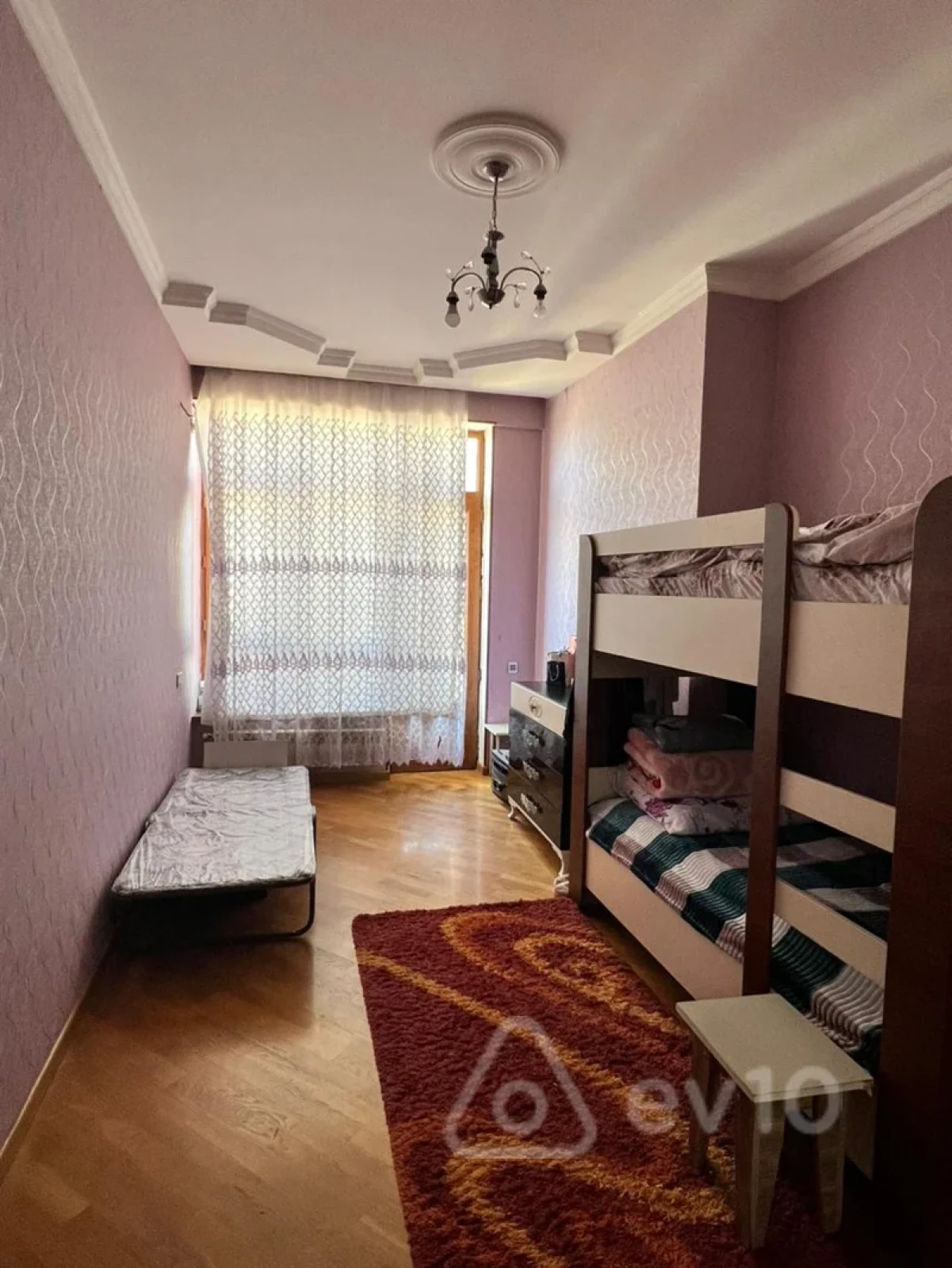 Kirayə verilir 2 otaqlı yeni tikili 60 m²