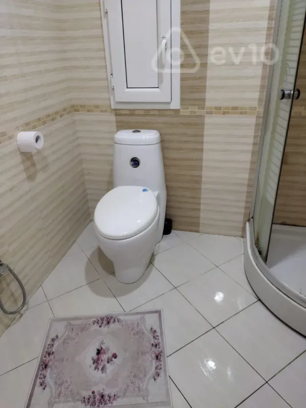 Kirayə verilir 2 otaqlı yeni tikili 60 m²