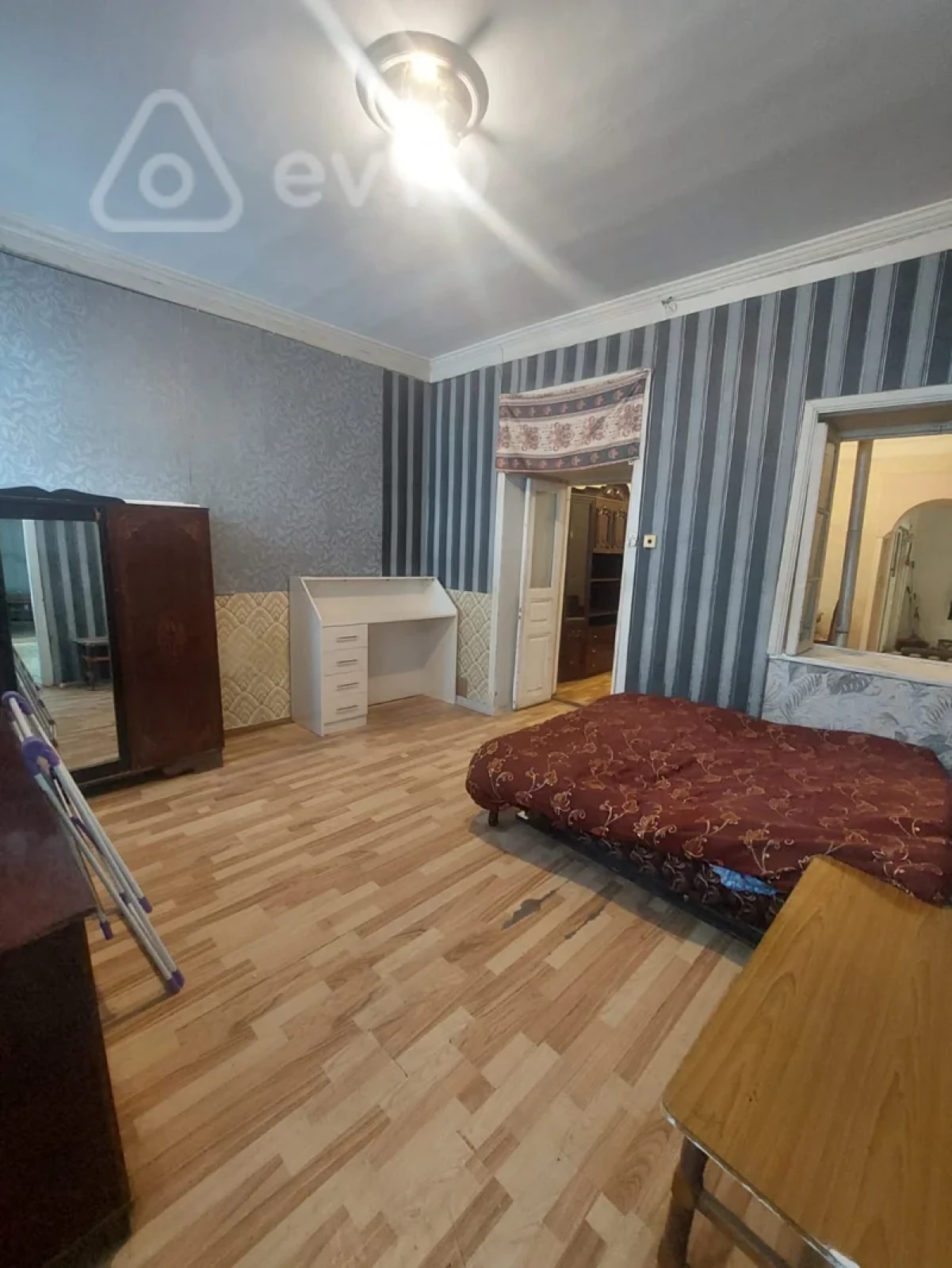 Kirayə verilir 3 otaqlı köhnə tikili 88 m²