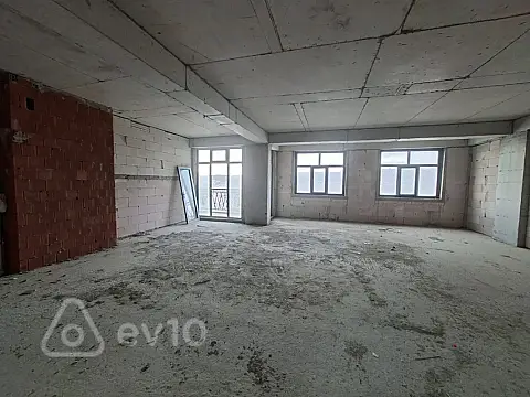Satılır 2 otaqlı yeni tikili 95 m²