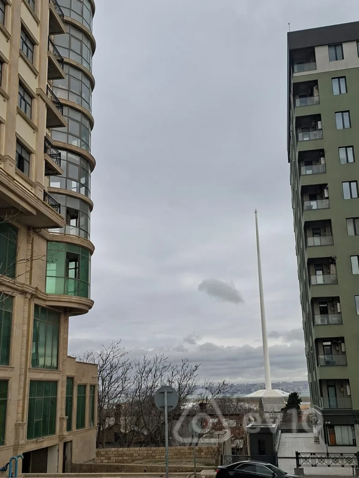 Satılır 2 otaqlı yeni tikili 95 m²