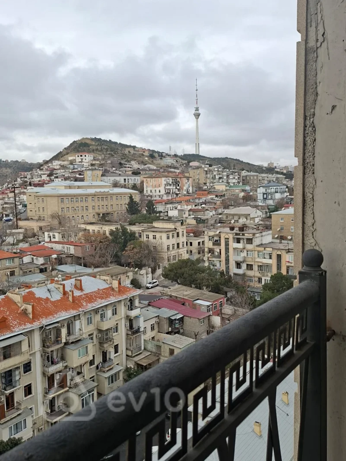 Satılır 2 otaqlı yeni tikili 95 m²