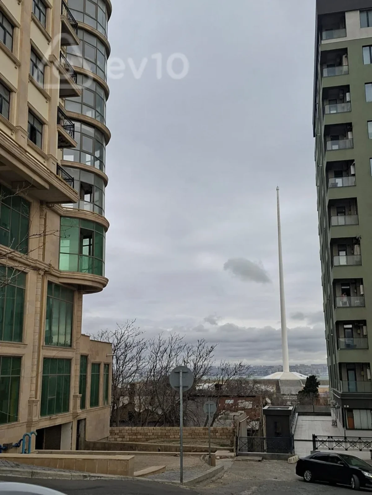 Satılır 2 otaqlı yeni tikili 95 m²