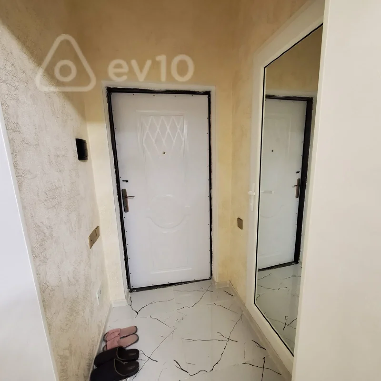 Kirayə verilir 2 otaqlı yeni tikili 40 m²