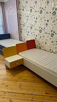 Kirayə verilir 3 otaqlı köhnə tikili 70 m²