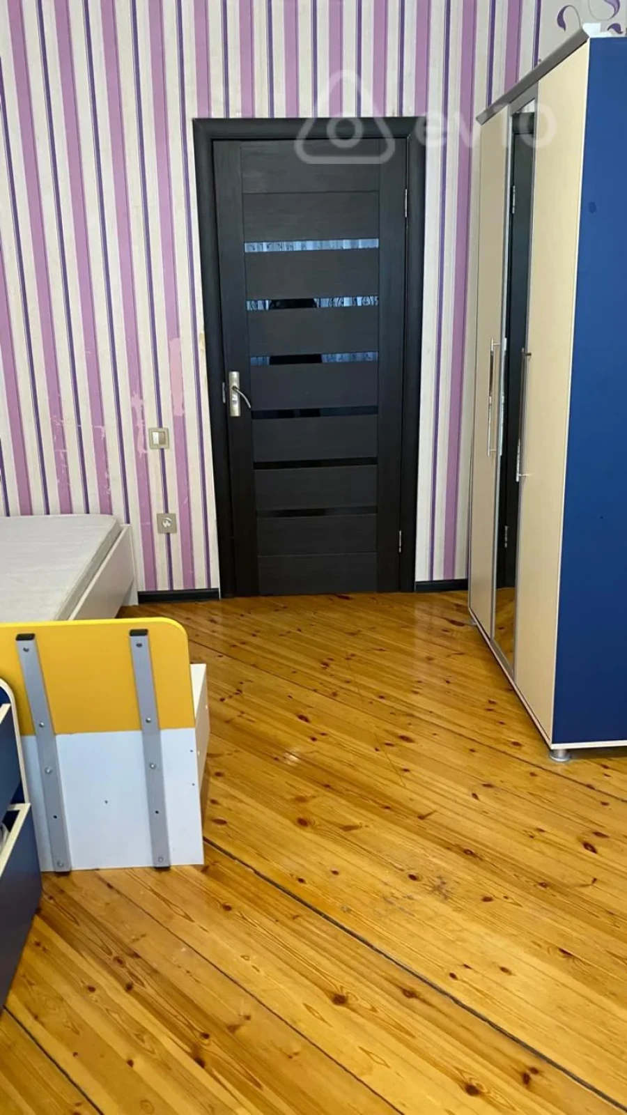 Kirayə verilir 3 otaqlı köhnə tikili 70 m²