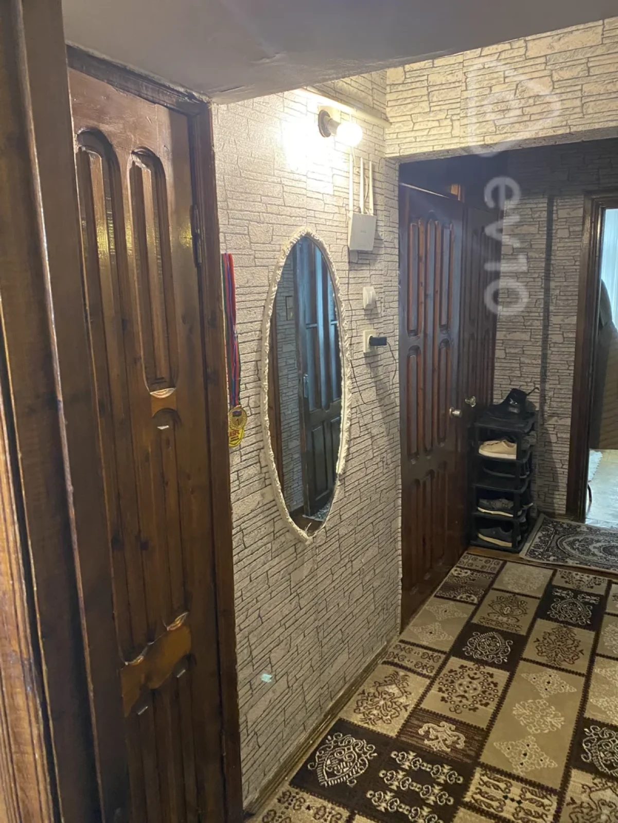 Satılır 2 otaqlı köhnə tikili 55 m²