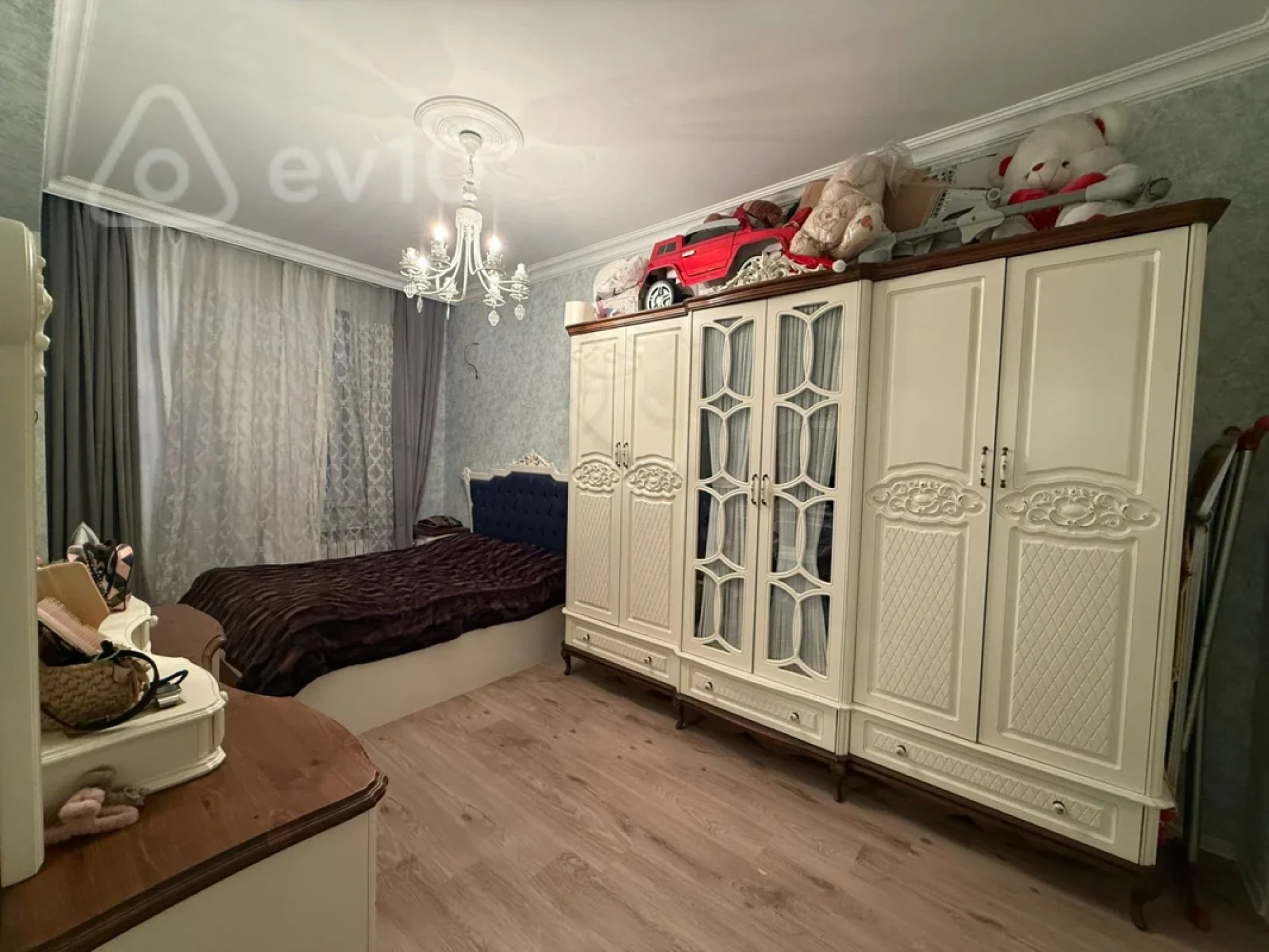 Satılır 3 otaqlı yeni tikili 92.5 m²