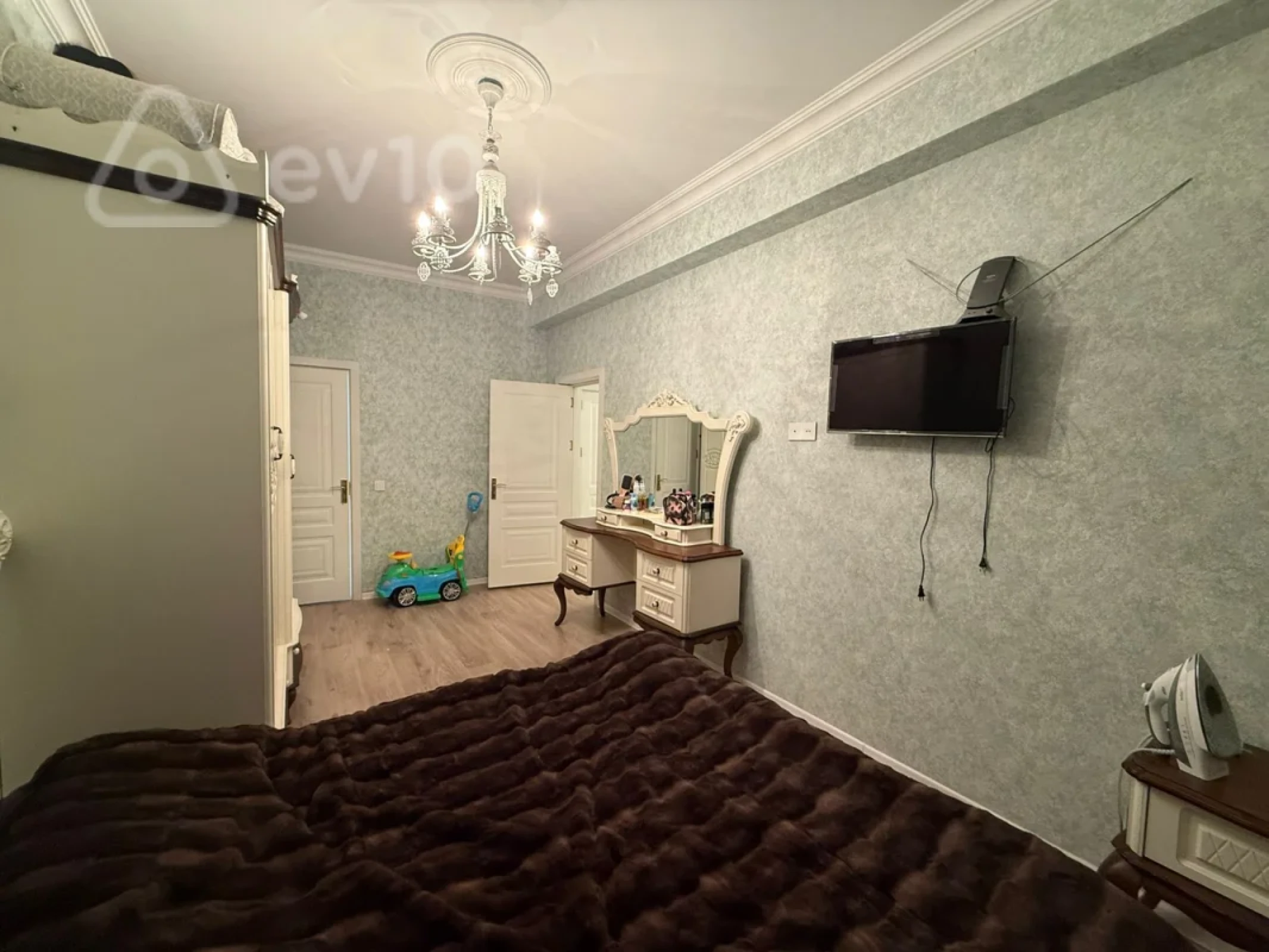 Satılır 3 otaqlı yeni tikili 92.5 m²