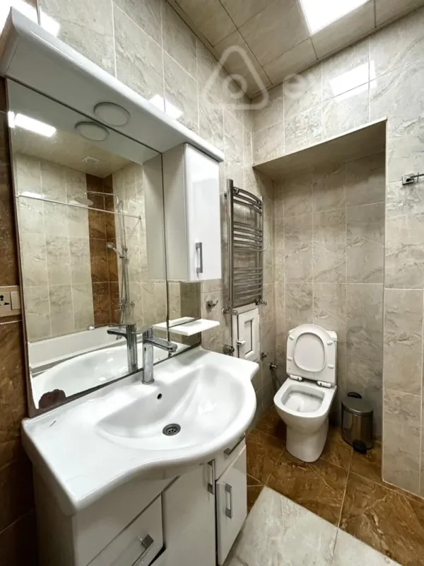 Satılır 3 otaqlı yeni tikili 85 m²