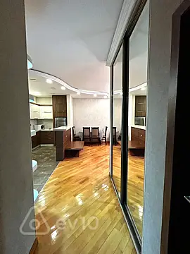 Satılır 3 otaqlı yeni tikili 85 m²