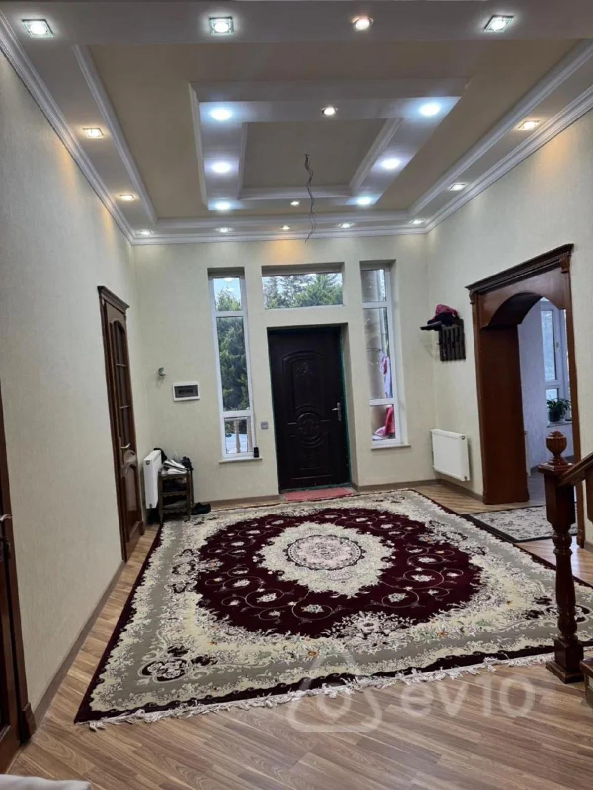Kirayə verilir 4 otaqlı həyət evi 250 m²