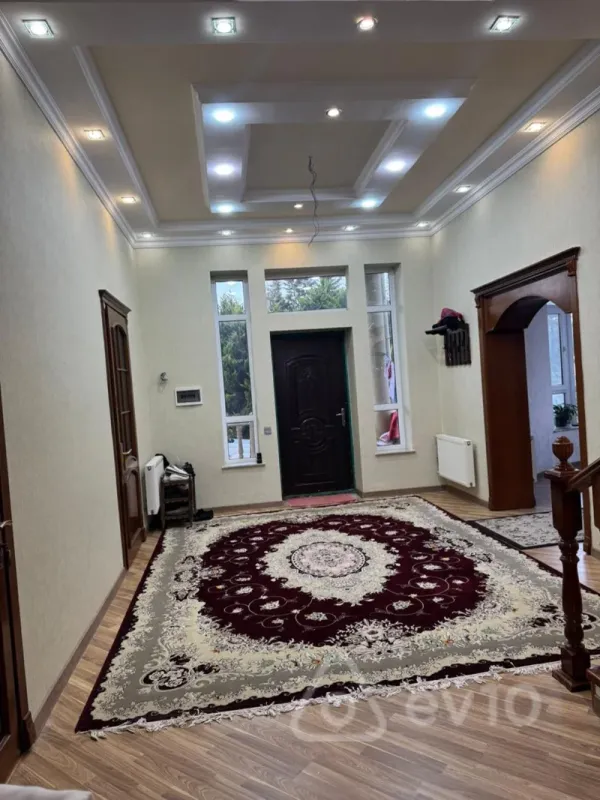 Kirayə verilir 4 otaqlı həyət evi 250 m²