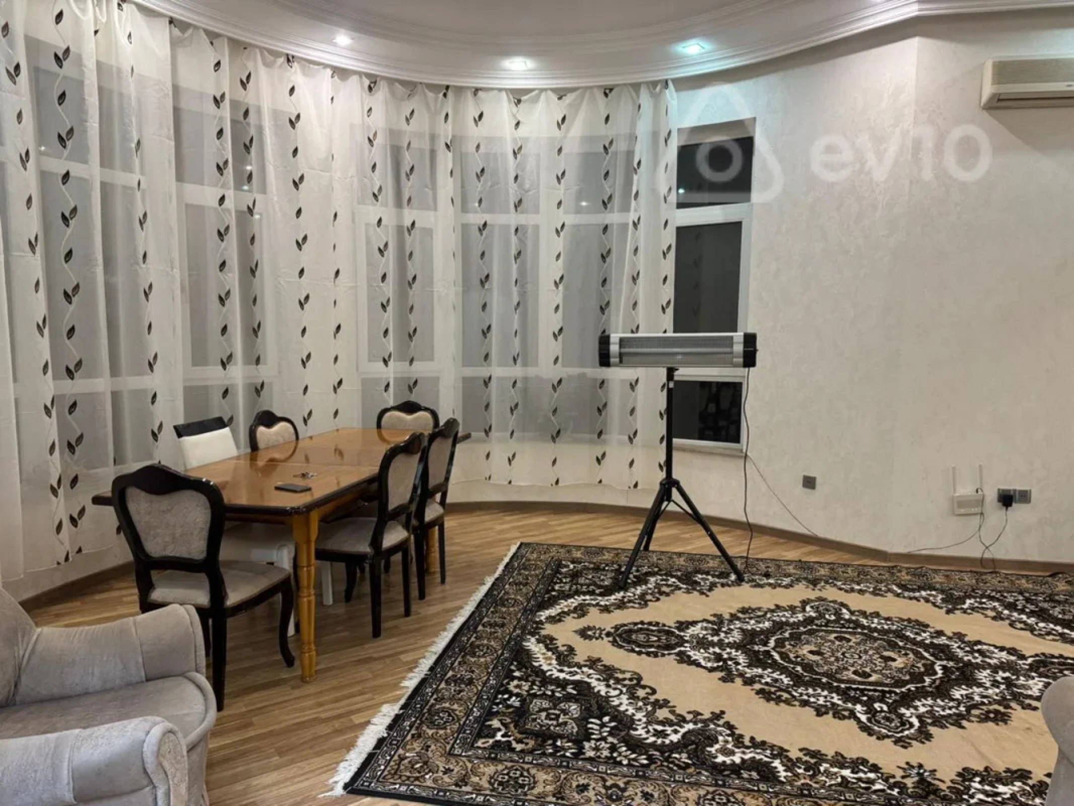 Kirayə verilir 4 otaqlı həyət evi 250 m²