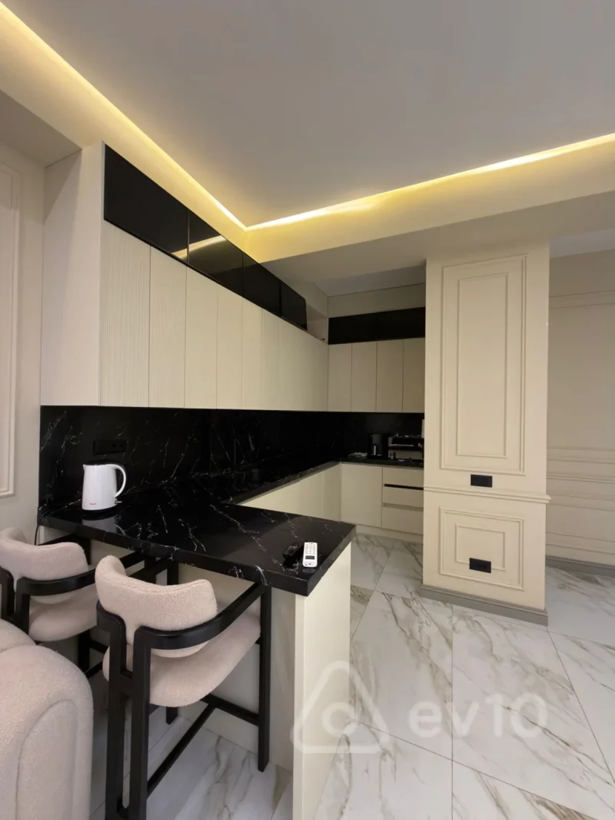 Satılır 3 otaqlı yeni tikili 105 m²