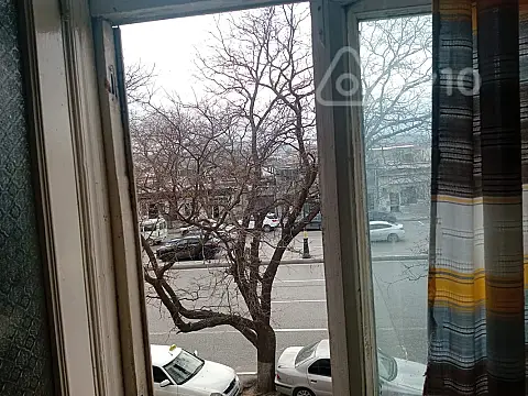 Satılır 3 otaqlı köhnə tikili 63 m²