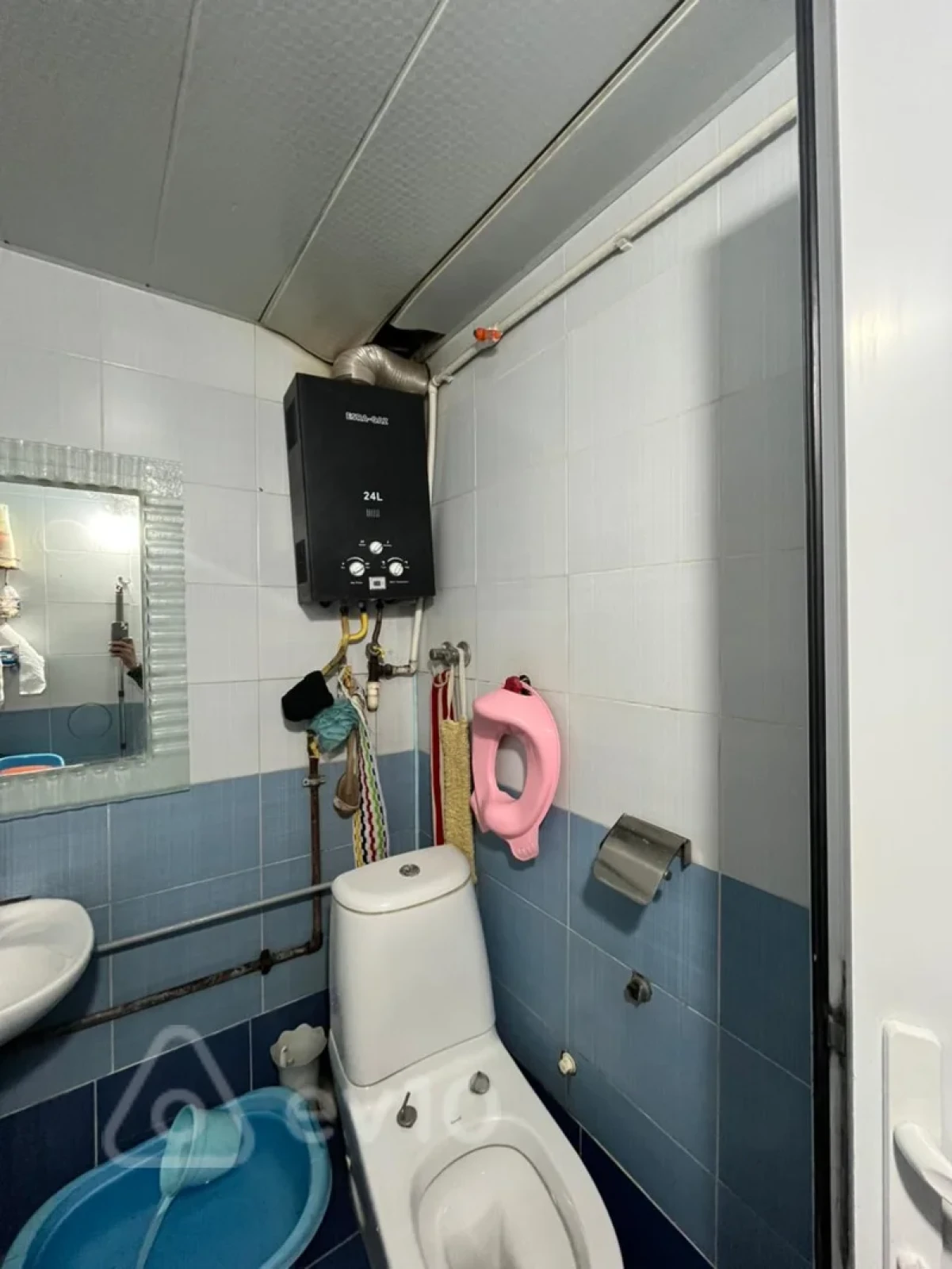 Satılır 2 otaqlı köhnə tikili 46 m²