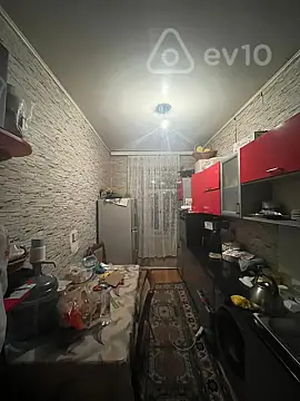 Satılır 2 otaqlı köhnə tikili 46 m²