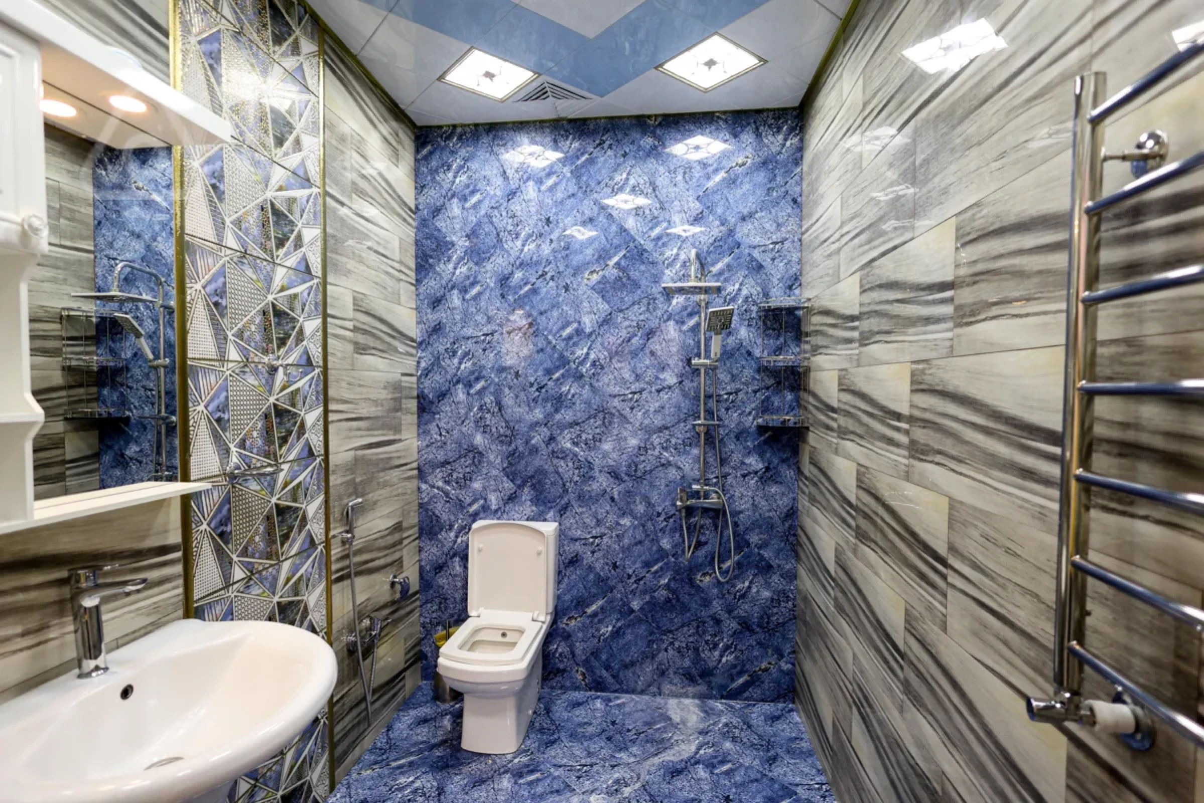 Satılır 3 otaqlı yeni tikili 115 m²