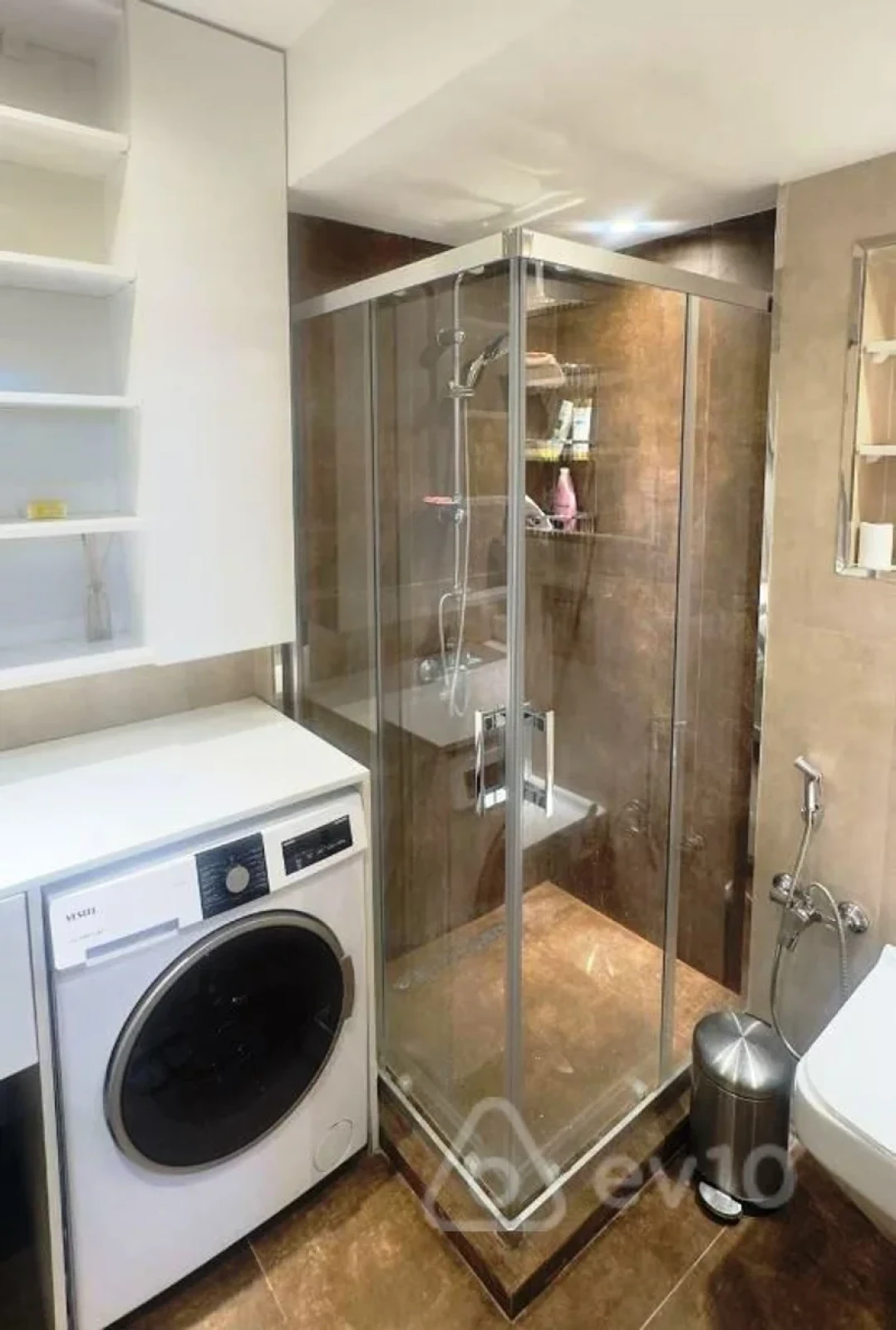 Satılır 1 otaqlı köhnə tikili 36 m²