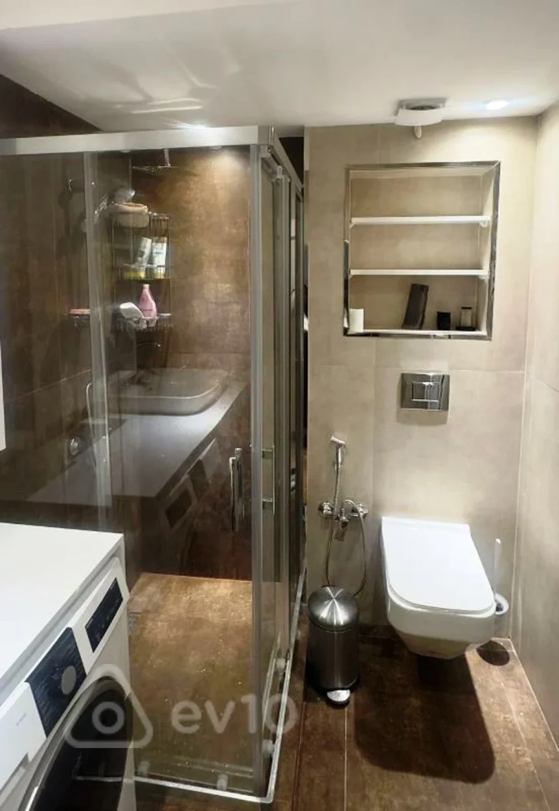 Satılır 1 otaqlı köhnə tikili 36 m²