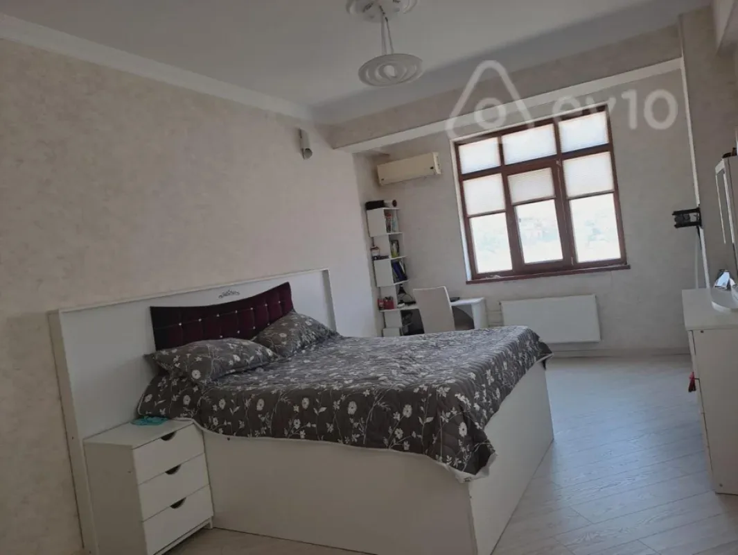 Satılır 3 otaqlı yeni tikili 95 m²