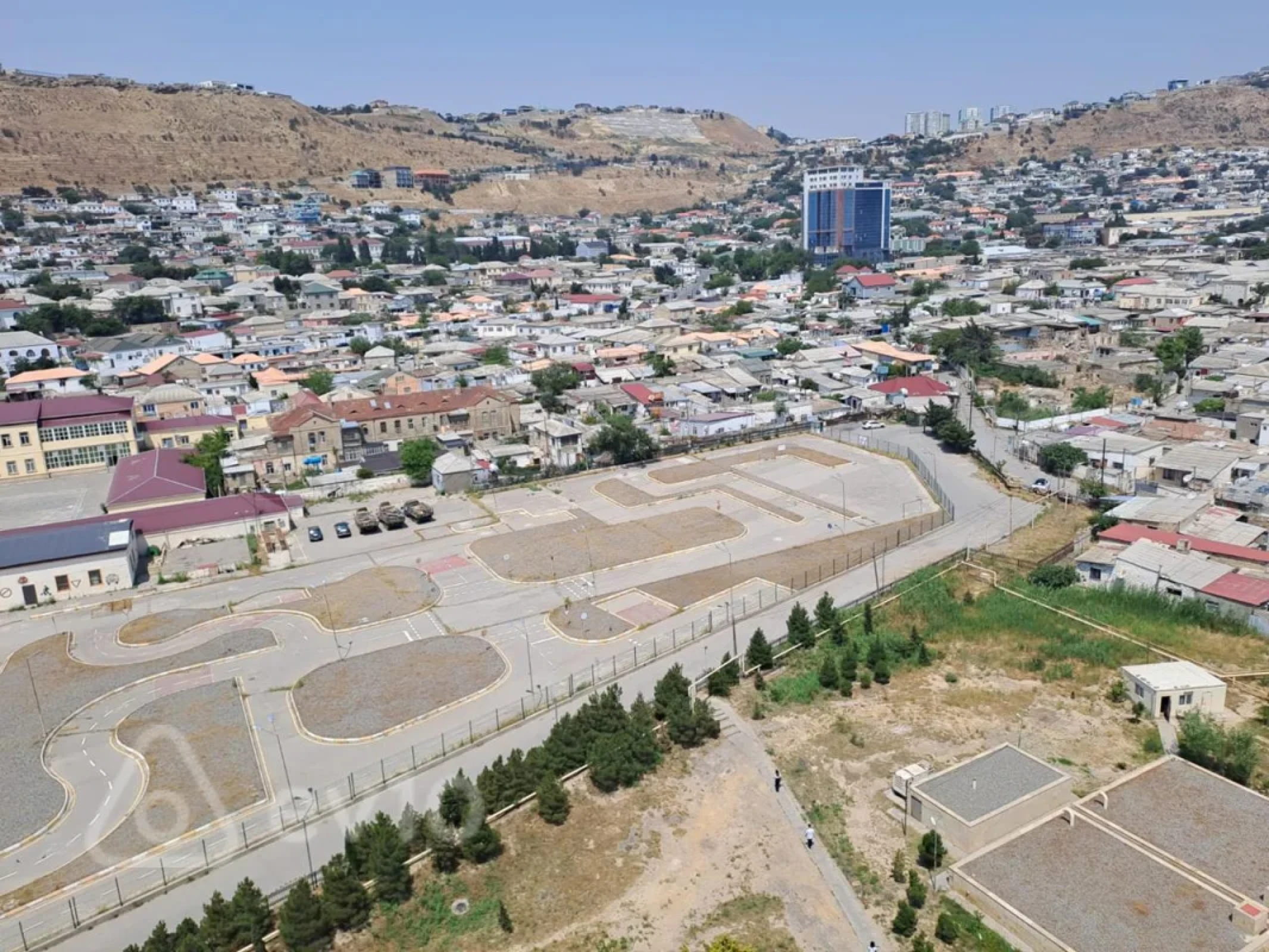 Satılır 3 otaqlı yeni tikili 95 m²