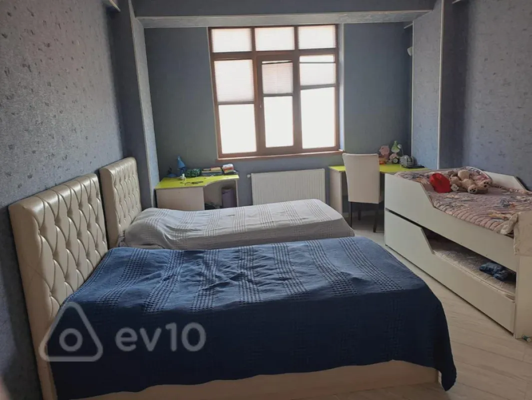 Satılır 3 otaqlı yeni tikili 95 m²
