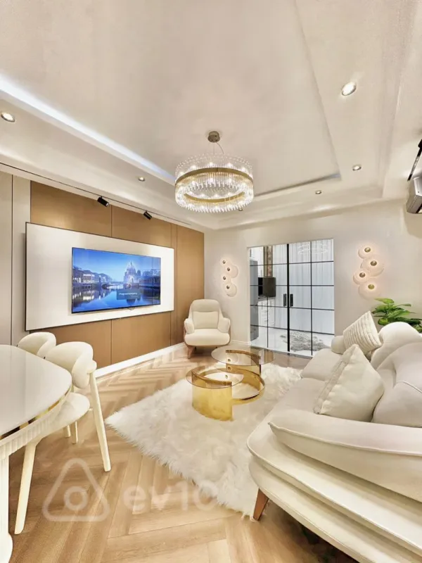 Satılır 3 otaqlı yeni tikili 100 m²