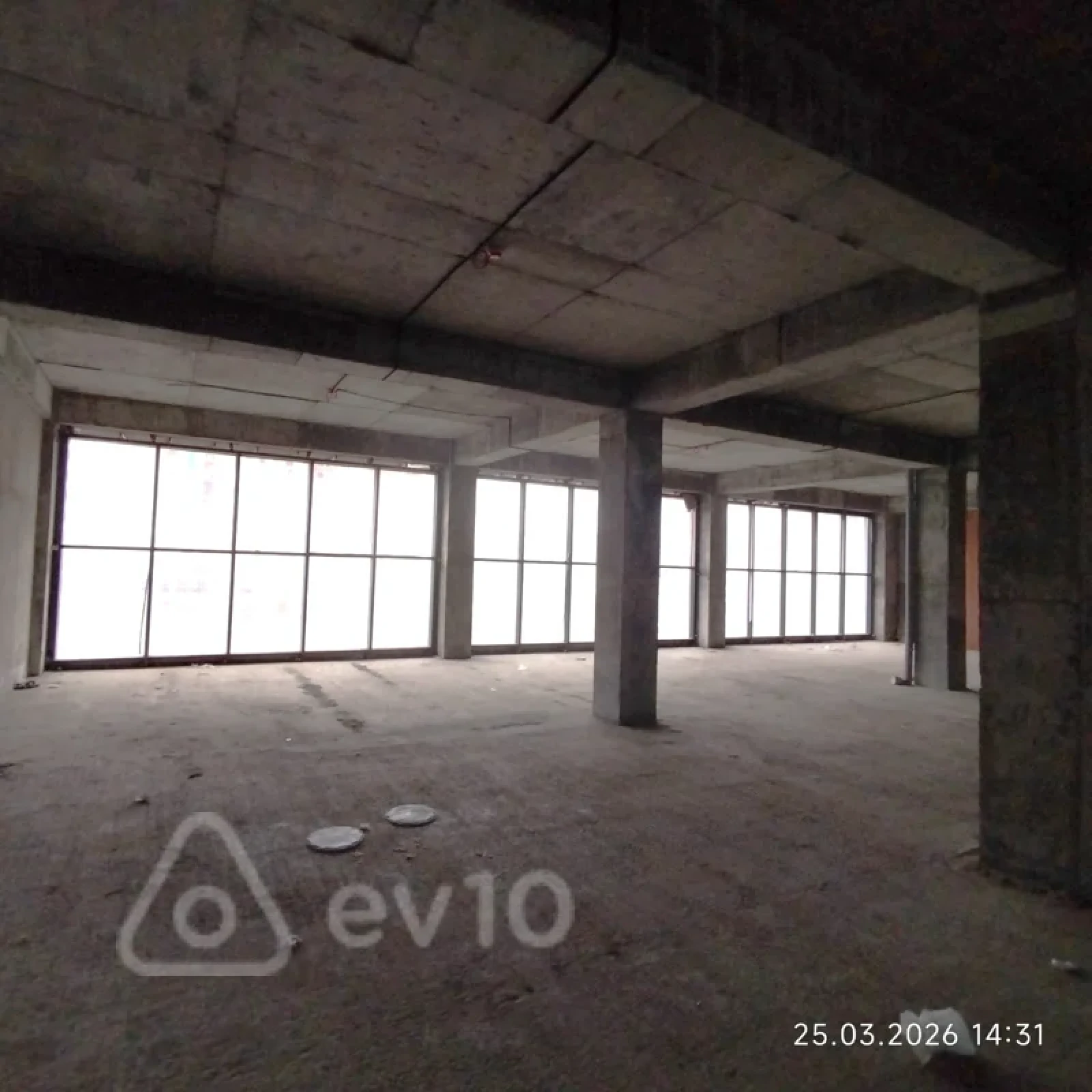 Satılır mənzil 564 m²