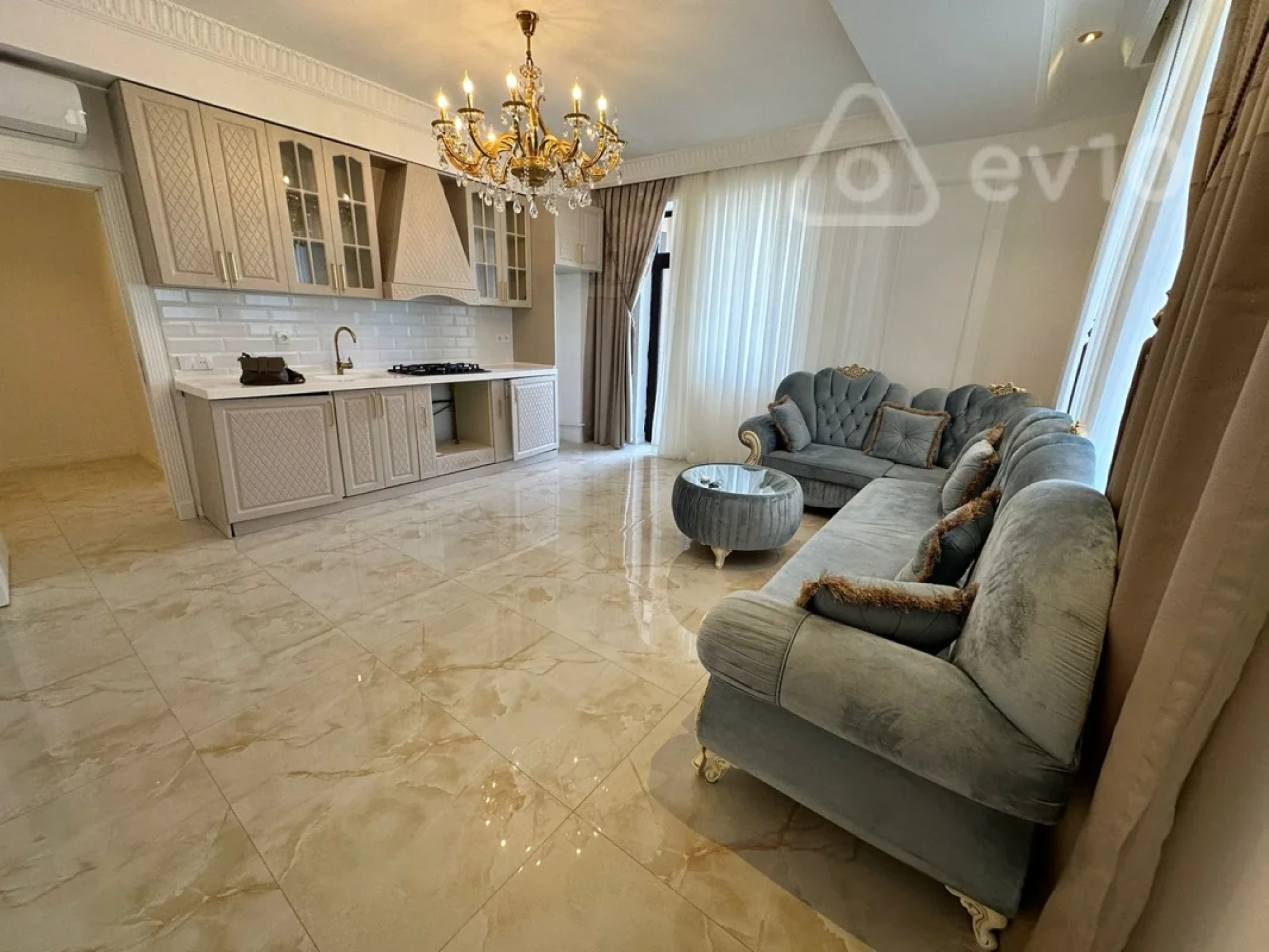 Kirayə verilir 1 otaqlı yeni tikili 90 m²