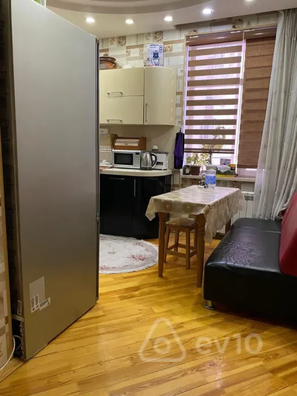 Satılır 3 otaqlı yeni tikili 95 m²