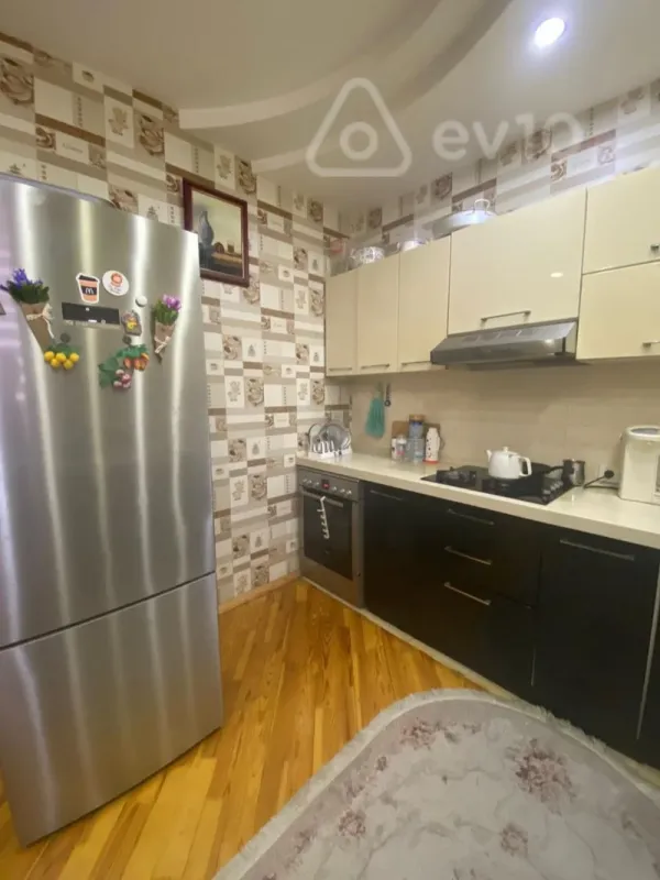 Satılır 3 otaqlı yeni tikili 95 m²