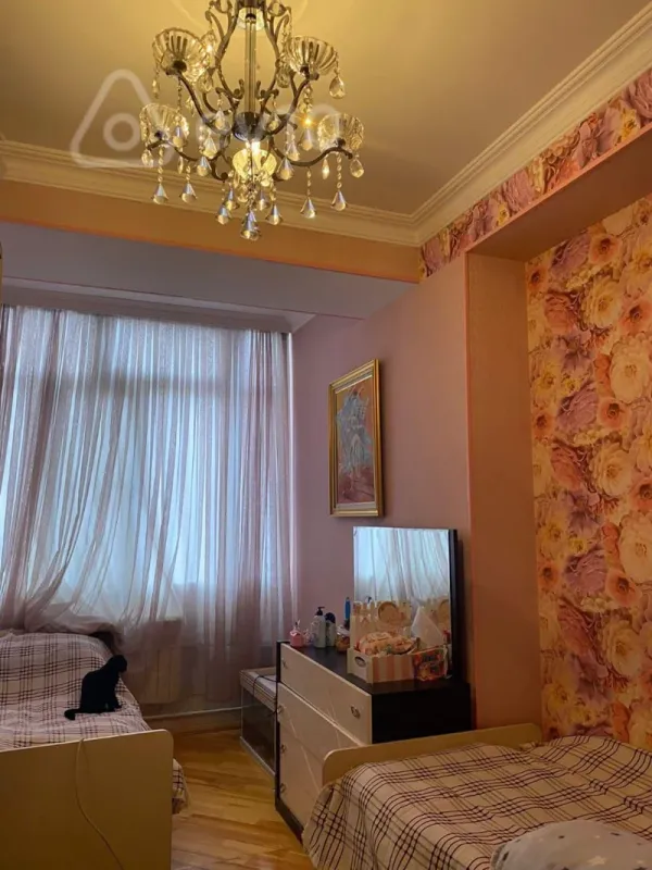 Satılır 3 otaqlı yeni tikili 95 m²