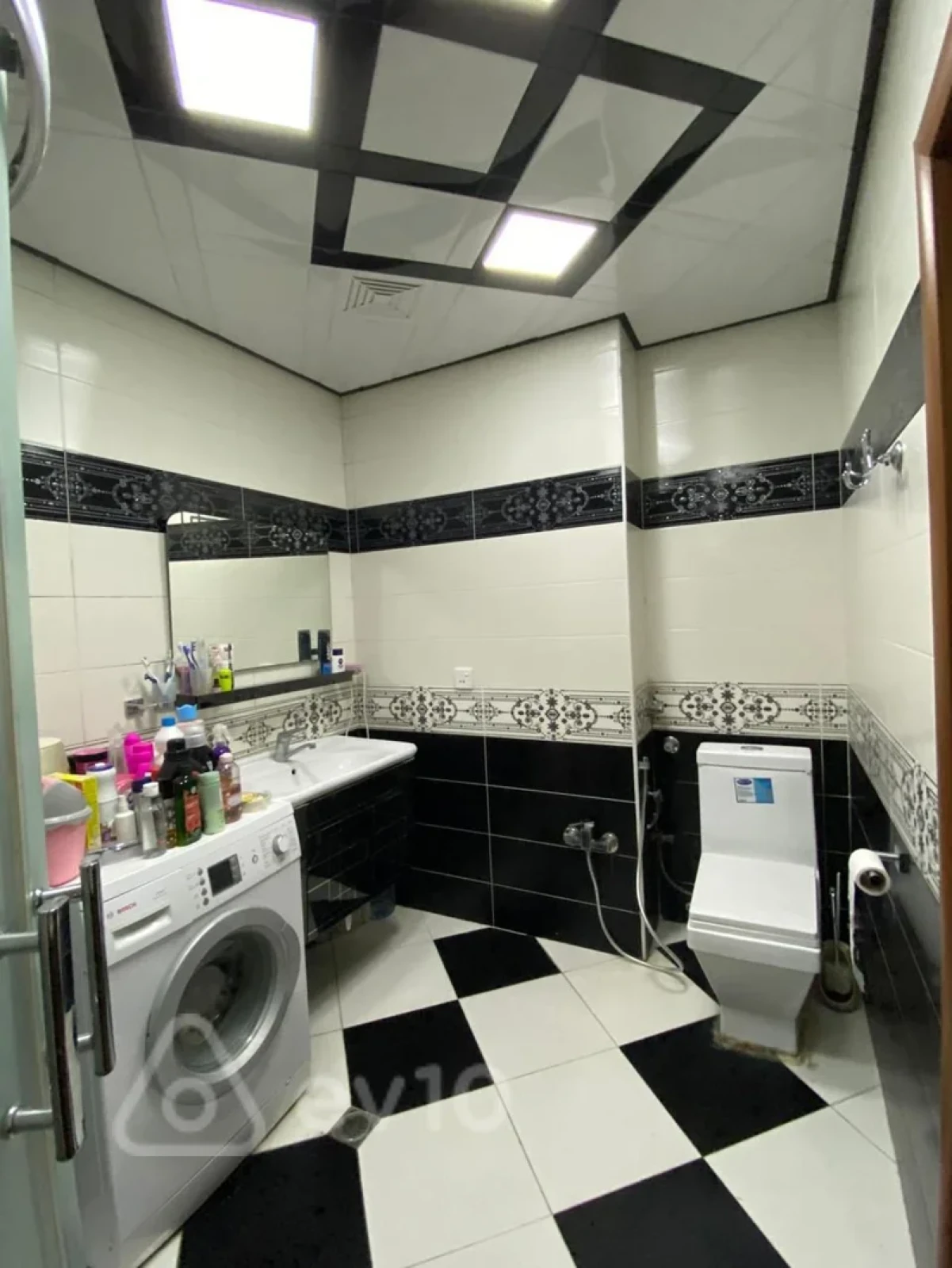 Satılır 3 otaqlı yeni tikili 95 m²