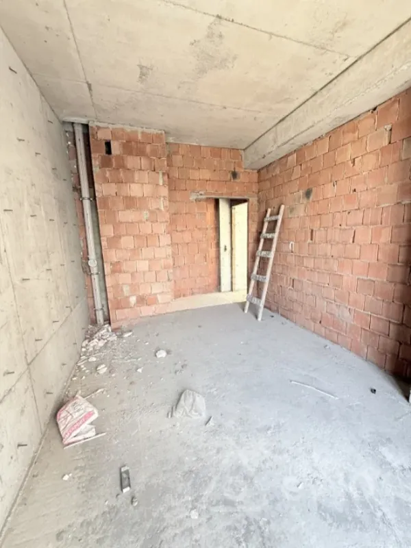 Satılır 2 otaqlı yeni tikili 62 m²