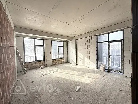 Satılır 2 otaqlı yeni tikili 62 m²