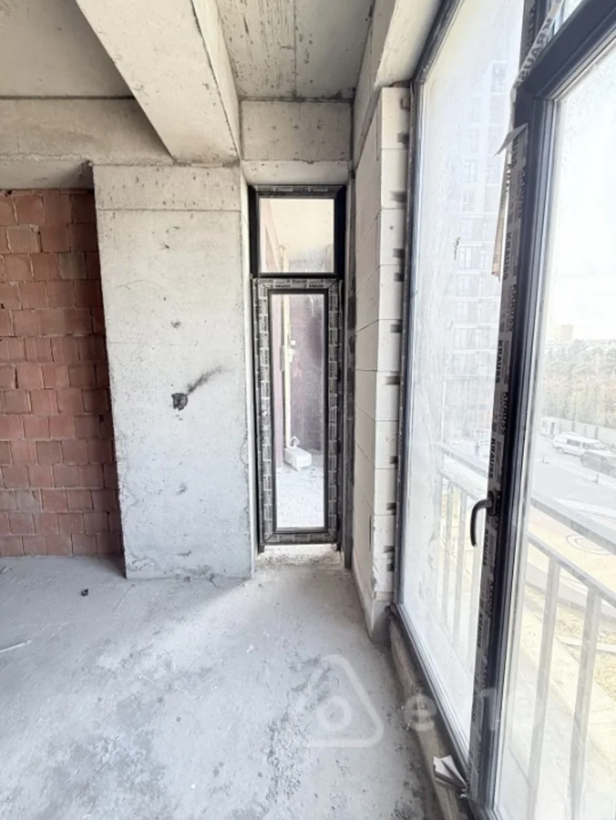 Satılır 2 otaqlı yeni tikili 62 m²