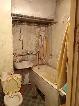 Satılır 2 otaqlı köhnə tikili 35 m²