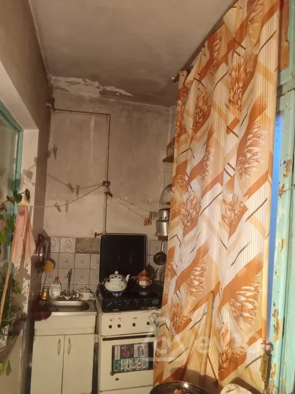 Satılır 2 otaqlı köhnə tikili 35 m²