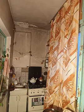 Satılır 2 otaqlı köhnə tikili 35 m²