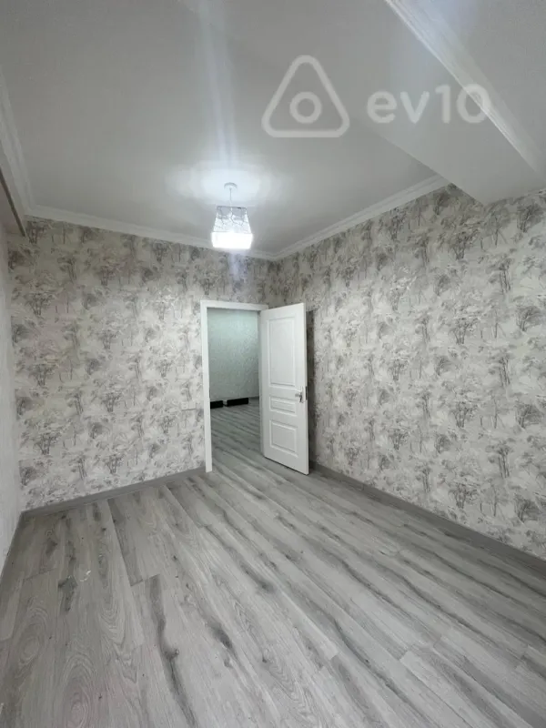 Satılır 1 otaqlı yeni tikili 60 m²