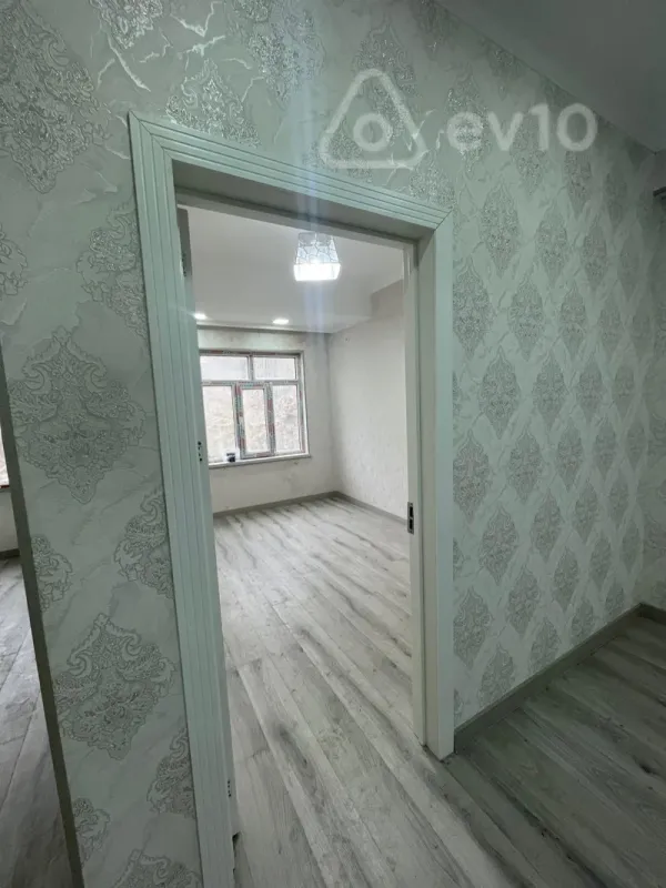 Satılır 1 otaqlı yeni tikili 60 m²