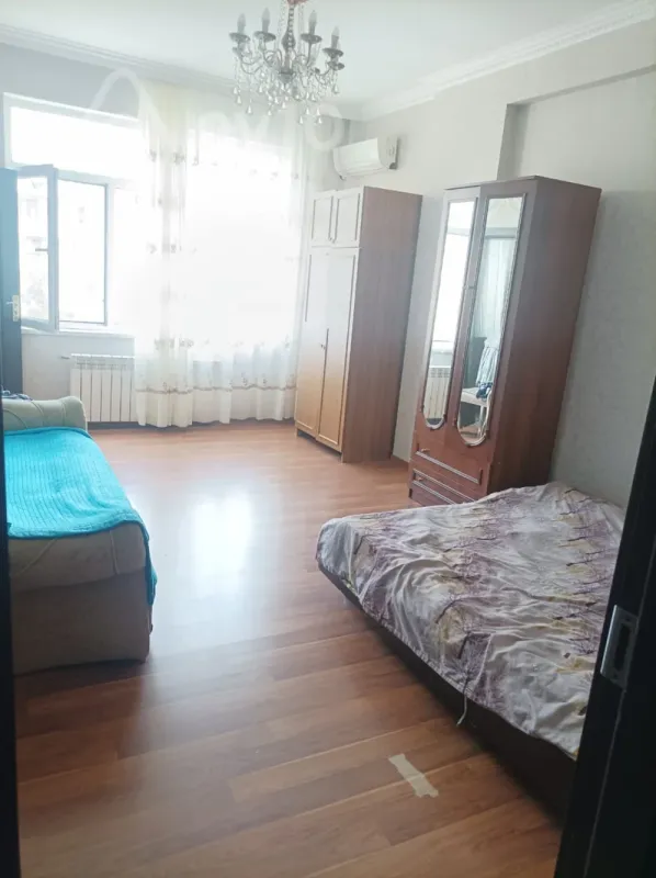 Kirayə verilir 1 otaqlı yeni tikili 50 m²