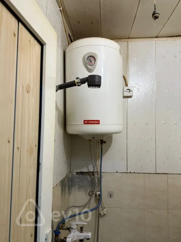 Kirayə verilir 1 otaqlı köhnə tikili 35 m²