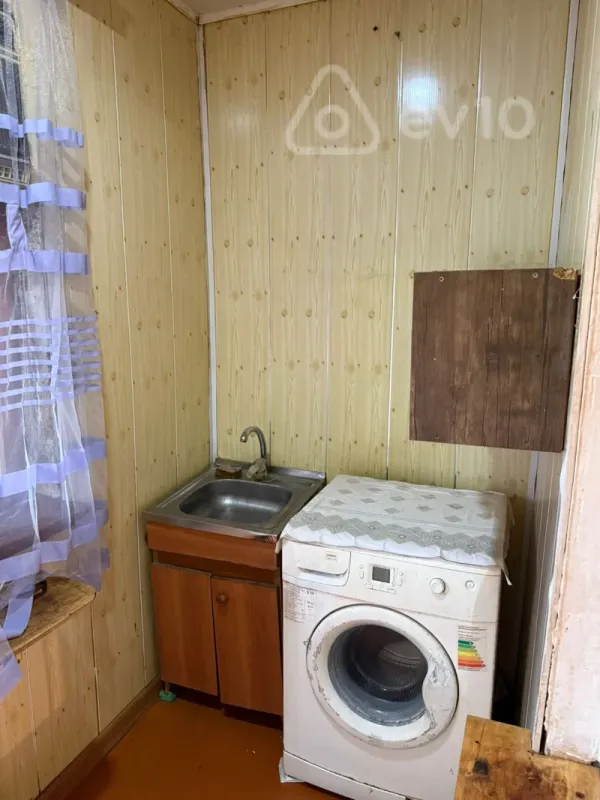 Kirayə verilir 1 otaqlı köhnə tikili 35 m²