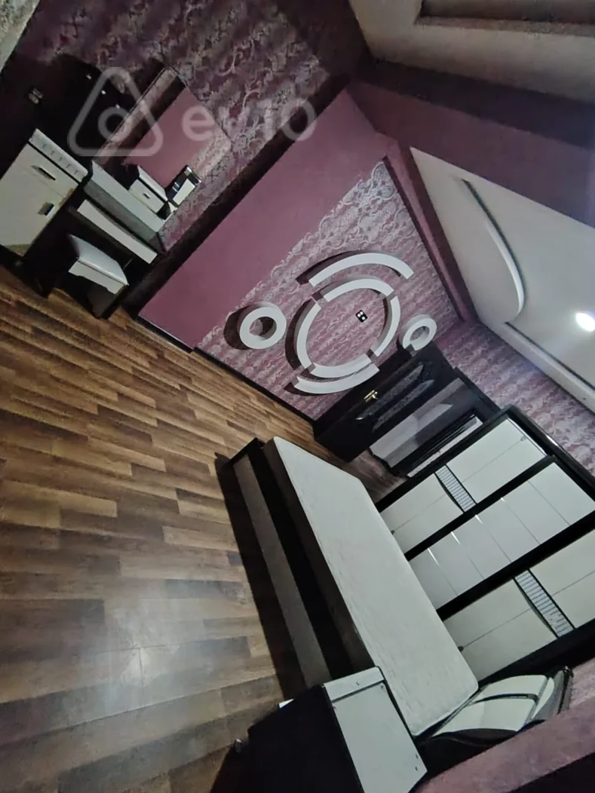 Kirayə verilir 3 otaqlı yeni tikili 110 m²