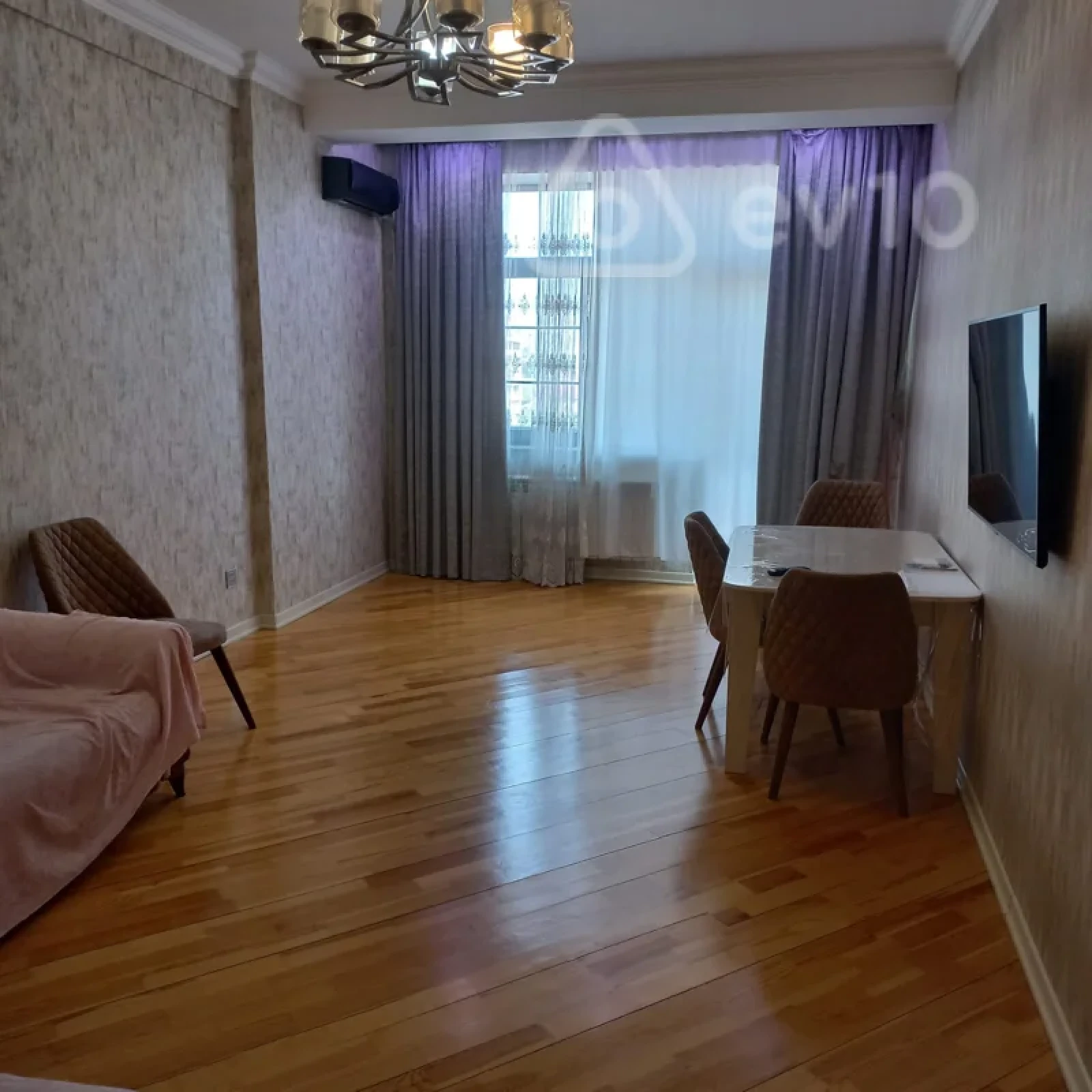 Kirayə verilir 2 otaqlı yeni tikili 88 m²