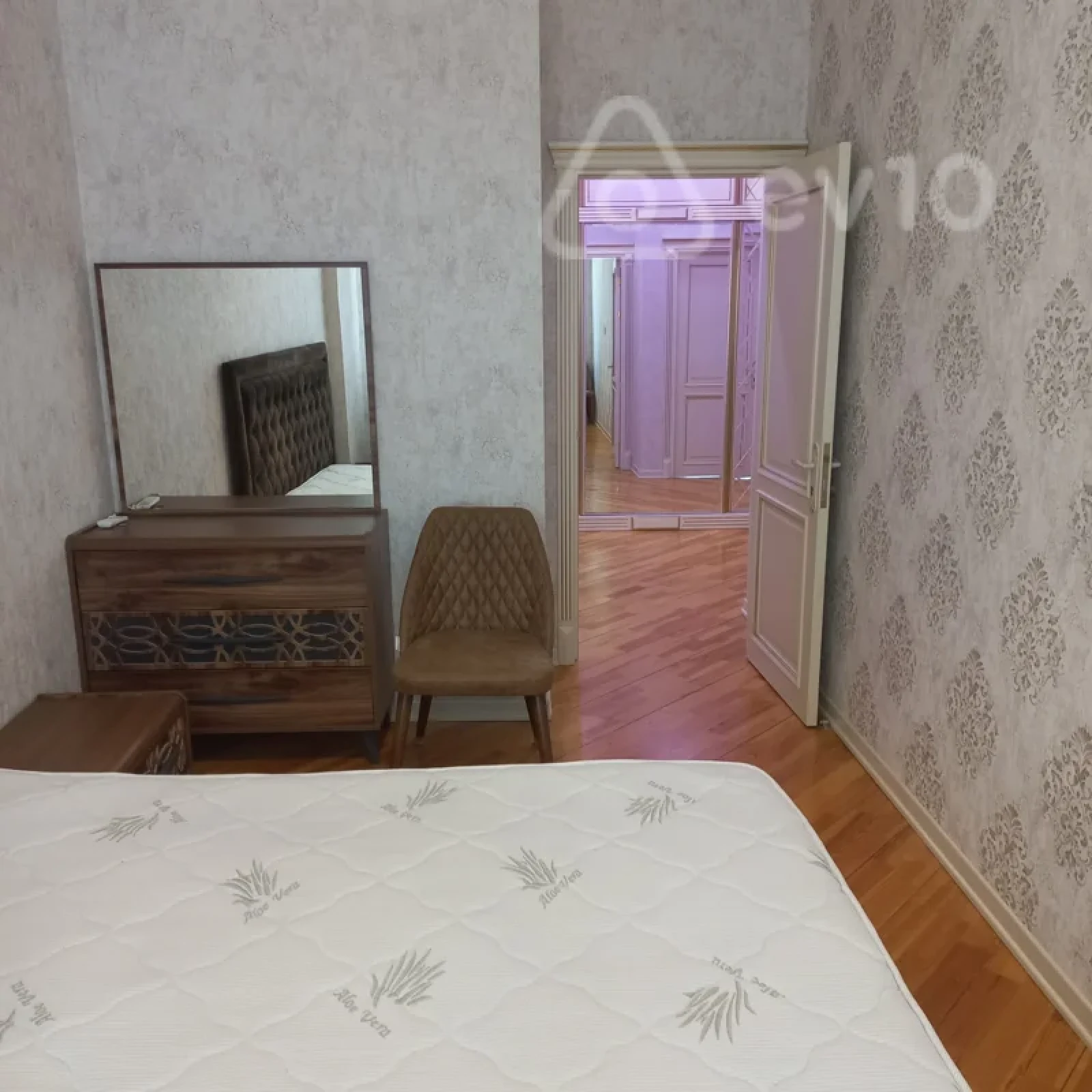 Kirayə verilir 2 otaqlı yeni tikili 88 m²